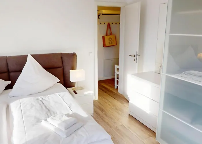 Klarsinni Whg 6 Seemoewe * 格洛米茨